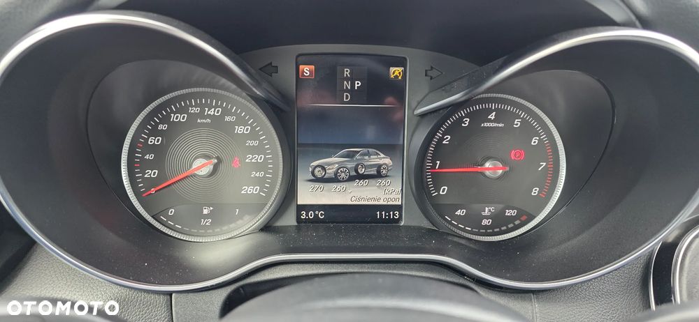 Mercedes-Benz Klasa C 180 9G-TRONIC AMG Line - 26