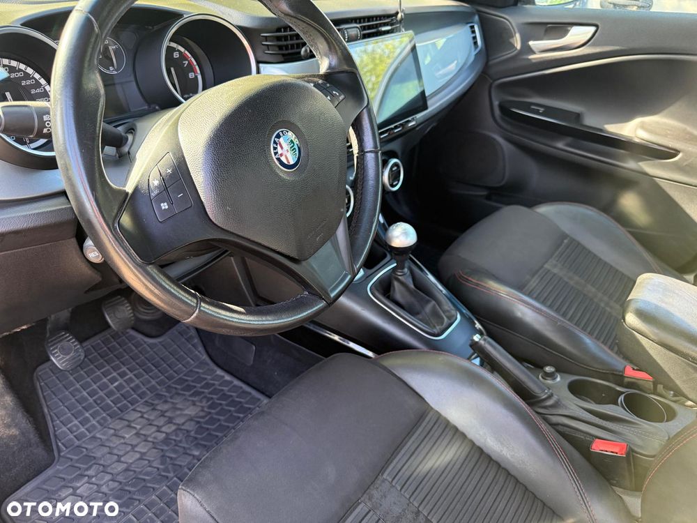 Alfa Romeo Giulietta 1.4 TB MultiAir Distinctive - 15
