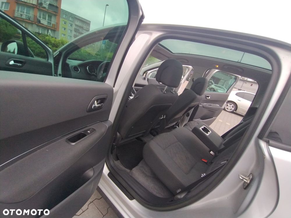 Peugeot 3008 HDi FAP 115 Business-Line - 26