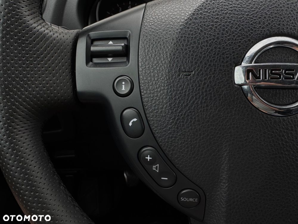 Nissan Qashqai 1.6 Visia - 11