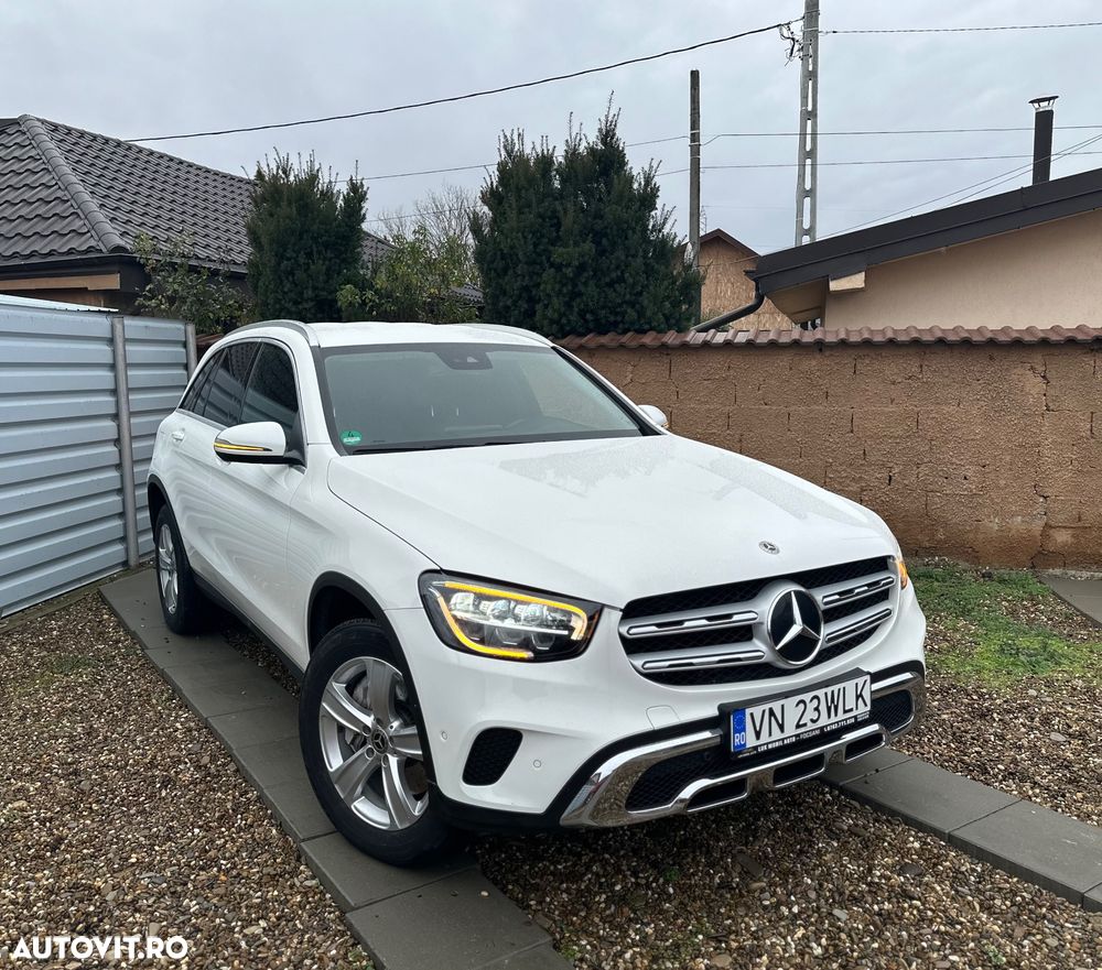 Mercedes-Benz GLC - 2