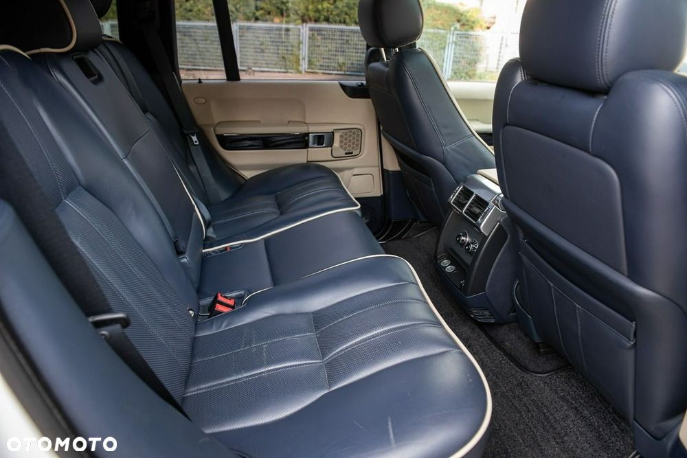 Land Rover Range Rover 3.6TD V8 Vogue SE - 9