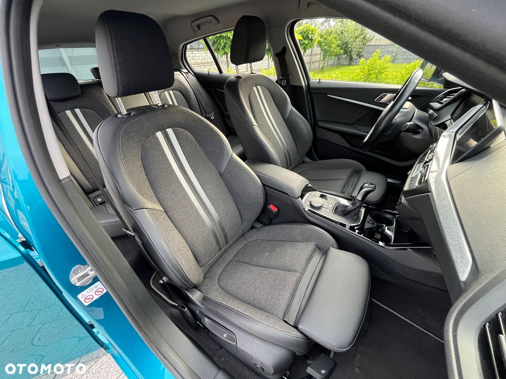 BMW Seria 1 118d Sport Line - 10