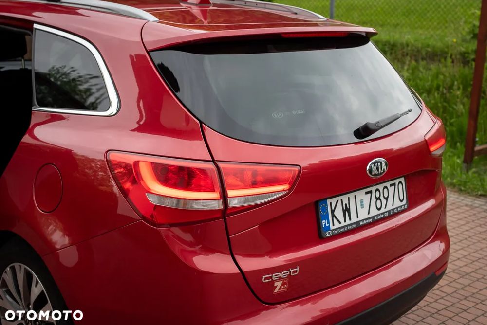 Kia Ceed 1.6 GDI L Business Line - 40