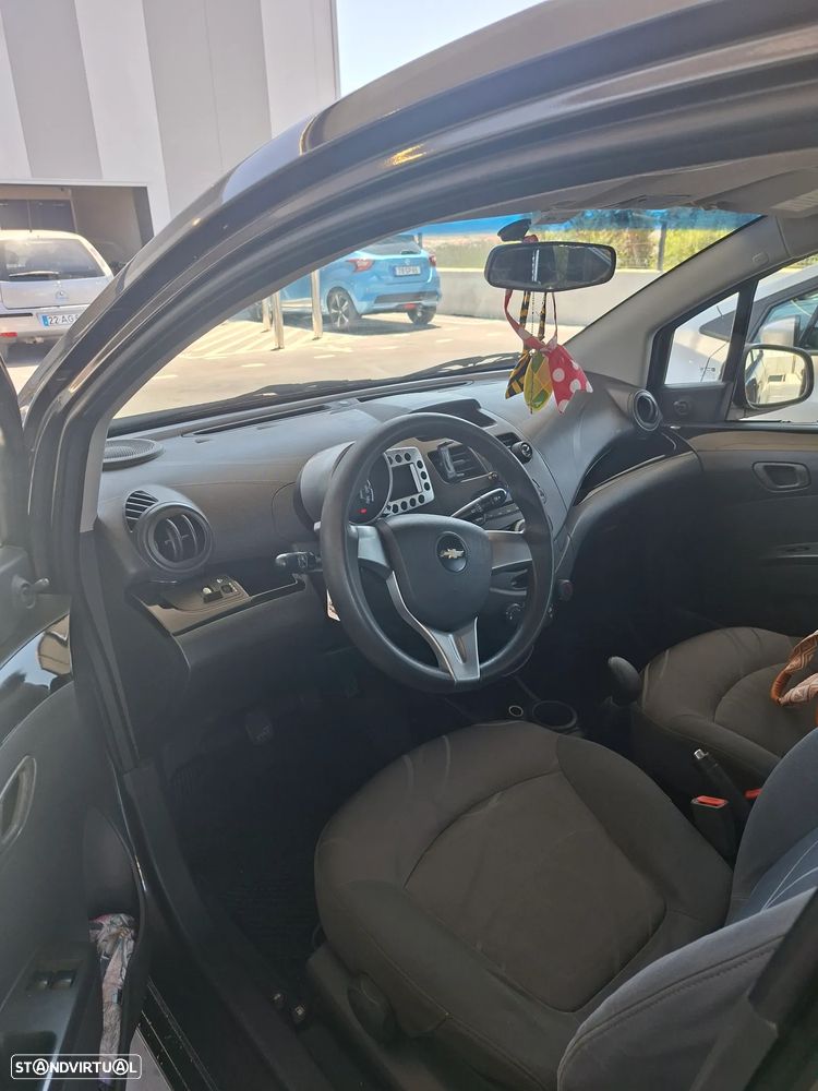 Chevrolet Spark 1.0 LS - 9