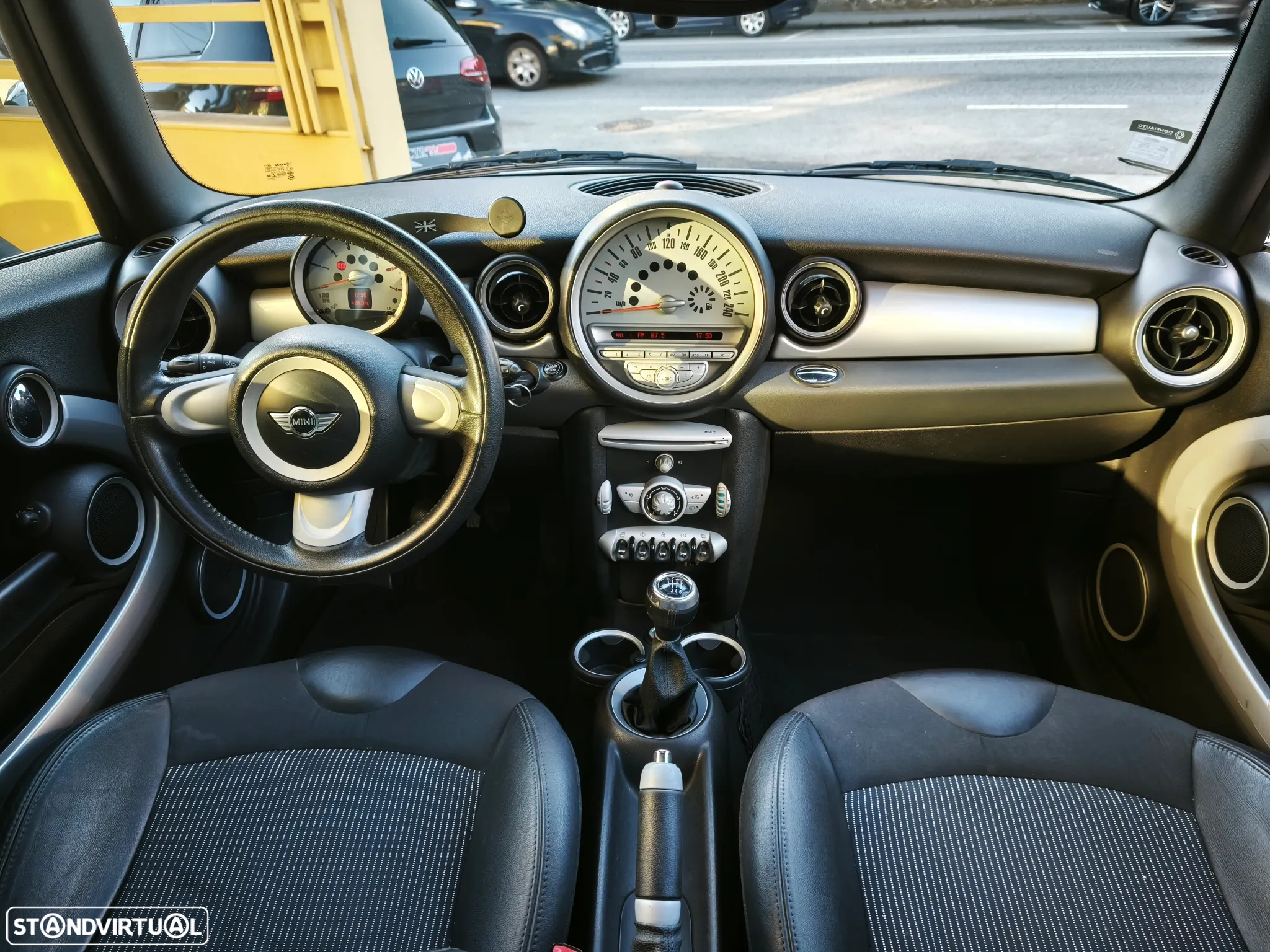 MINI 3 Portas Cooper D - 21