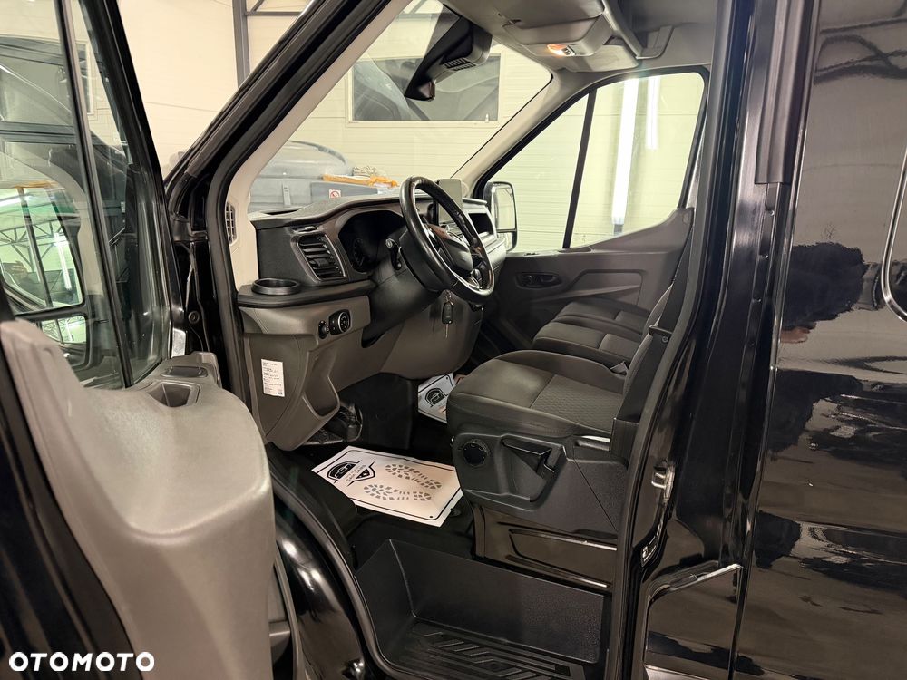Ford Transit - 8