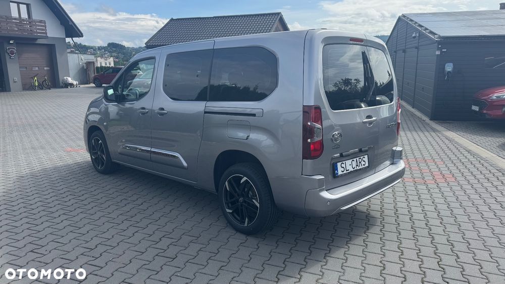 Toyota Proace City Verso Long 1.5 D-4D Family - 8