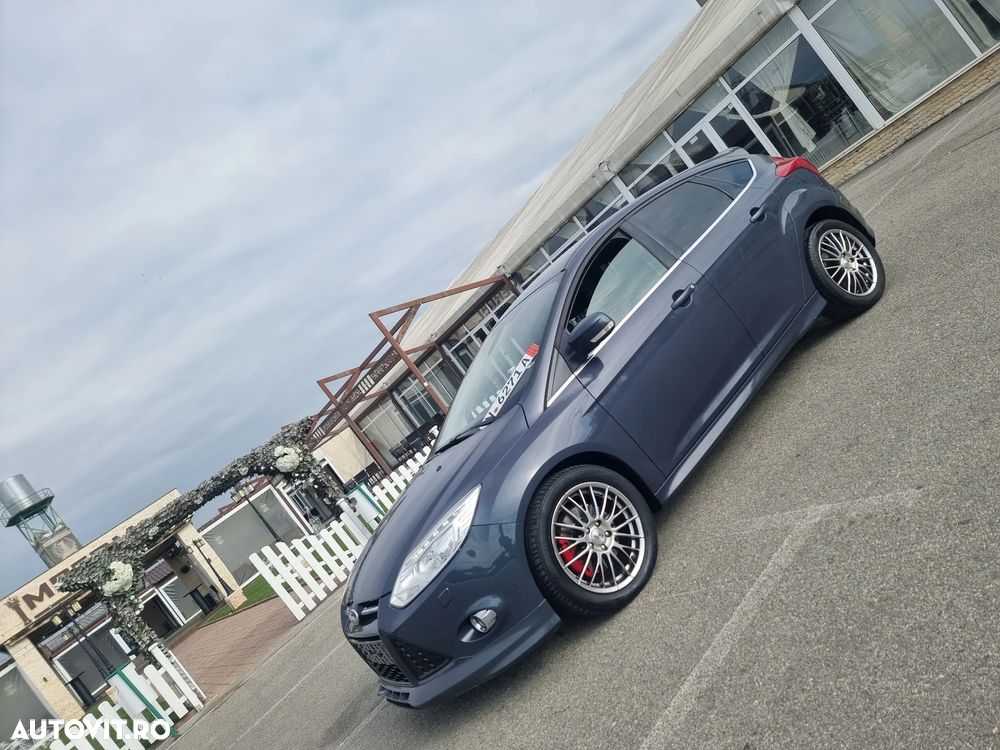 Ford Focus 2.0 TDCI DPF Titanium - 4