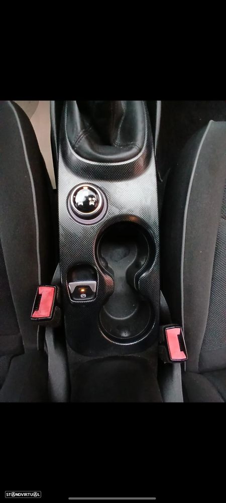 Fiat 500X 1.3 MJ Lounge S&S - 14