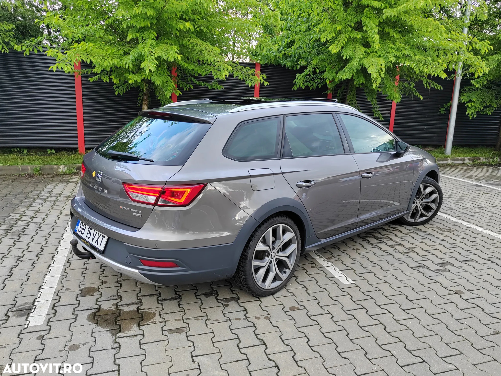 Seat Leon ST 2.0 TDI Start&Stop 4DRIVE DSG X-Perience - 12