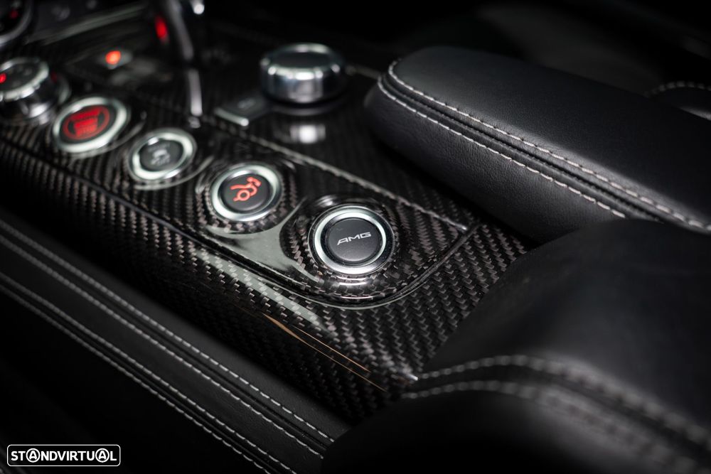 Mercedes-Benz SLS 63 AMG - 52