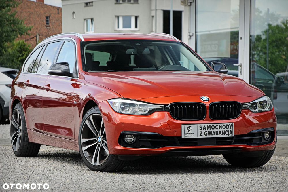 BMW Seria 3 330i xDrive Sport Line Sport - 1