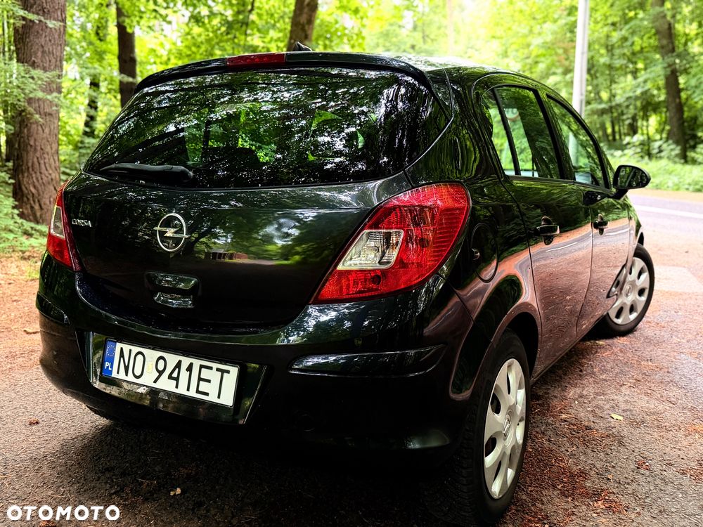 Opel Corsa - 11
