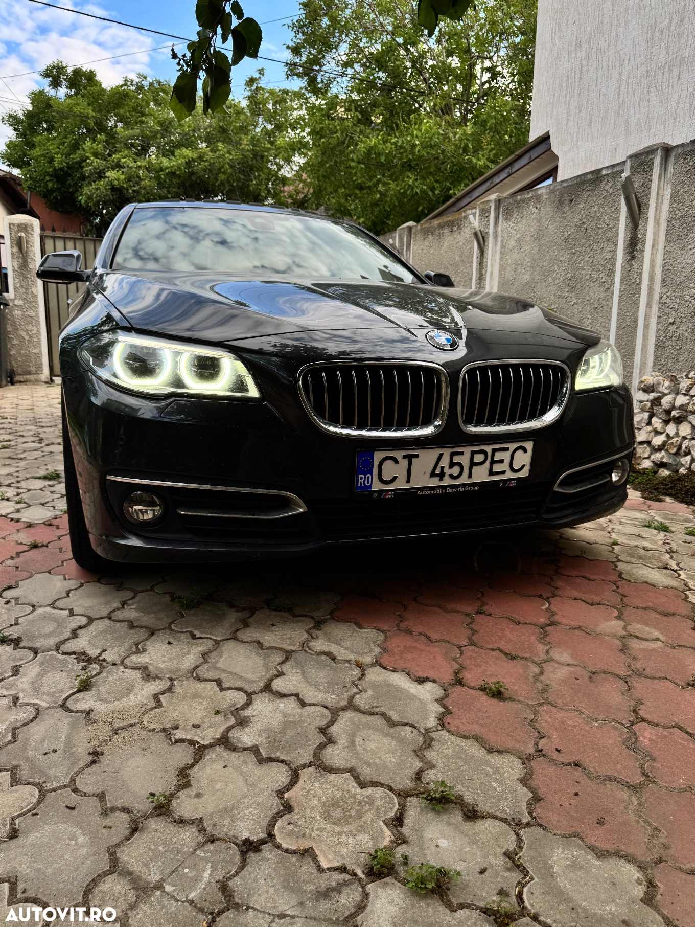 BMW Seria 5 525d xDrive AT - 11