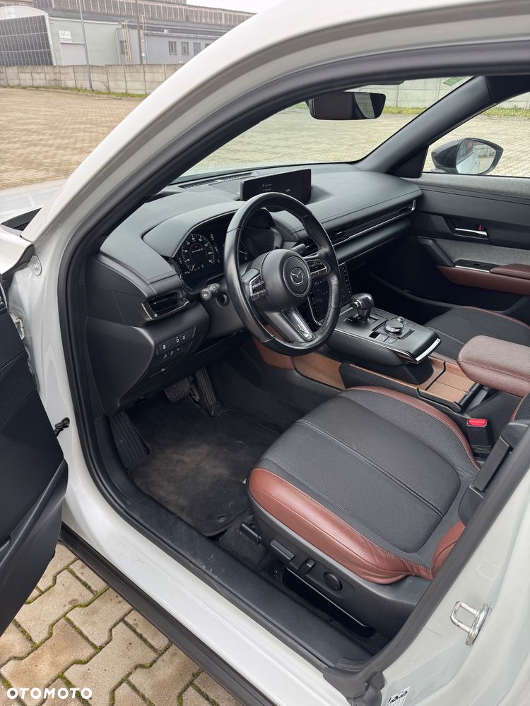 Mazda MX-30 e-SKYACTIV - 8