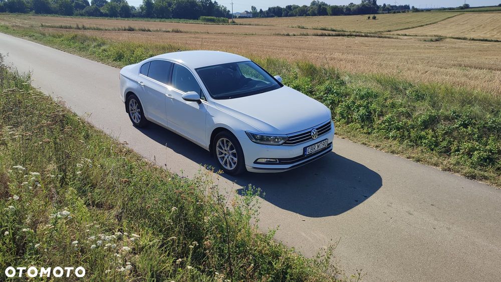 Volkswagen Passat 1.8 TSI BMT Highline - 1