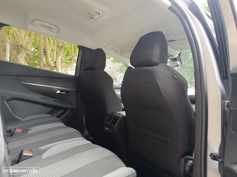 Peugeot 5008 PureTech 130 EAT8 Stop & Start Active Pack - 33