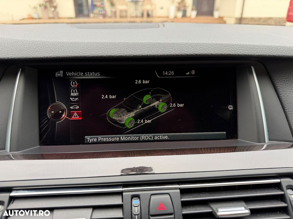 BMW Seria 5 525d Aut. - 25