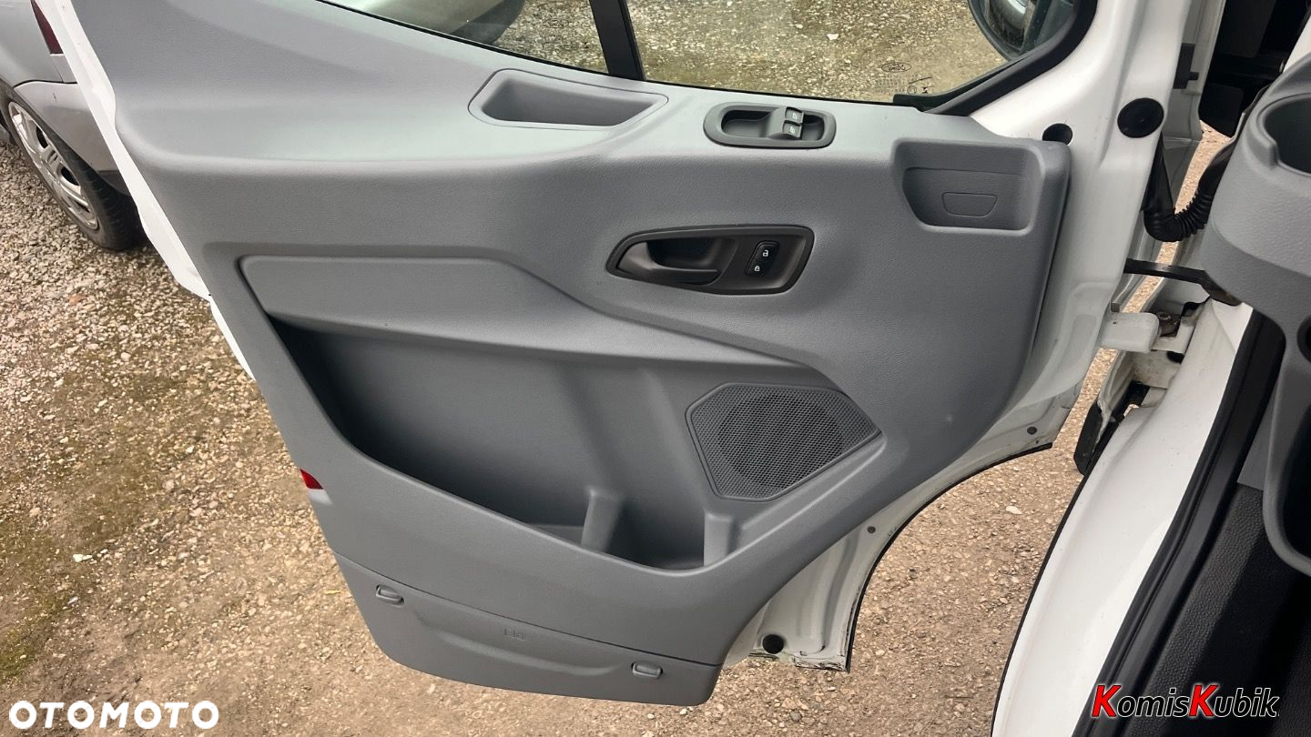 Ford Transit MAX blaszak - 19