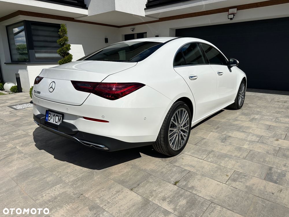 Mercedes-Benz CLA - 6