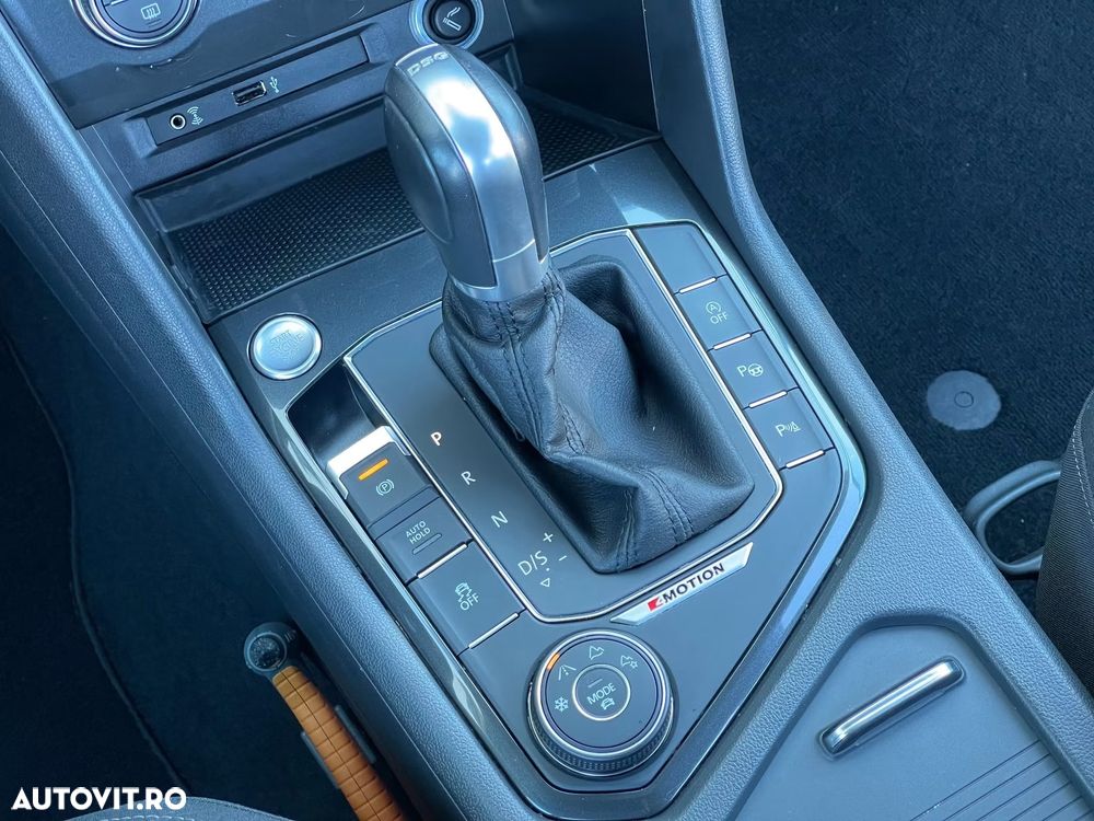 VOLKSWAGEN Tiguan 2016 — imagine 11