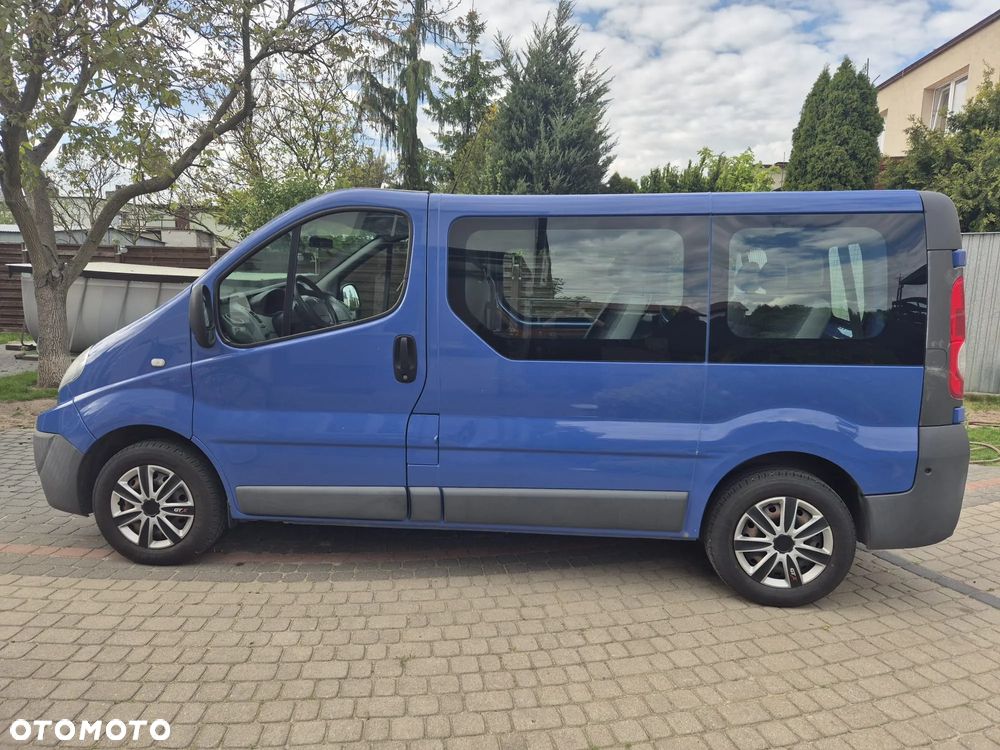 Renault Trafic Passenger Pack Clim - 4