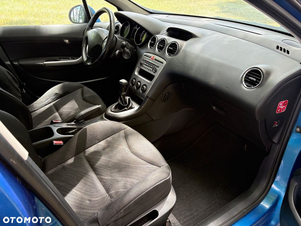 Peugeot 308 1.4 Trendy - 3