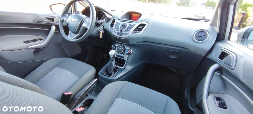 Ford Fiesta 1.6 TDCi DPF Gold X (SVP) - 5