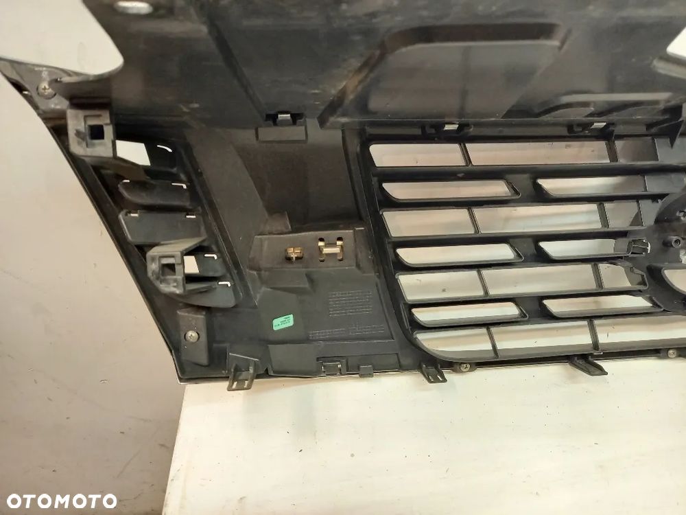 Nissan Navara NP300 grill atrapa chrom - 6