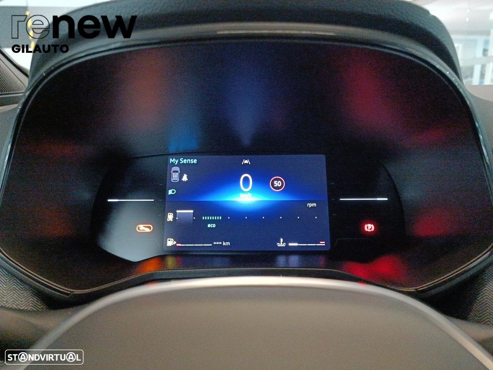 Renault Clio 1.0 TCe Techno Bi-Fuel - 11