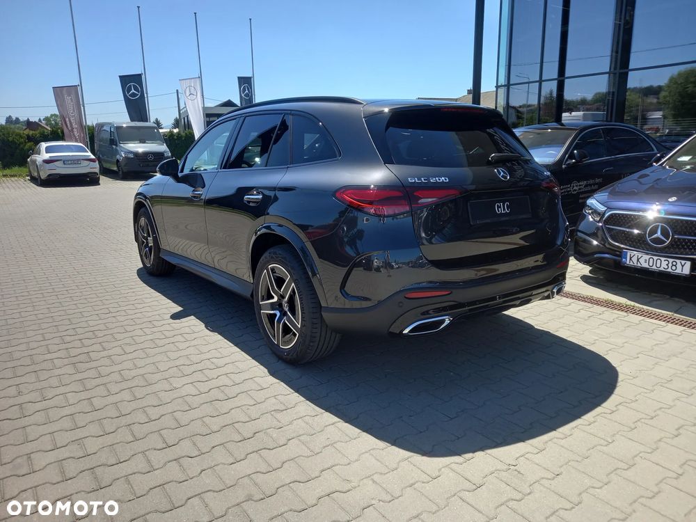 Mercedes-Benz GLC 200 mHEV 4-Matic AMG Line - 3
