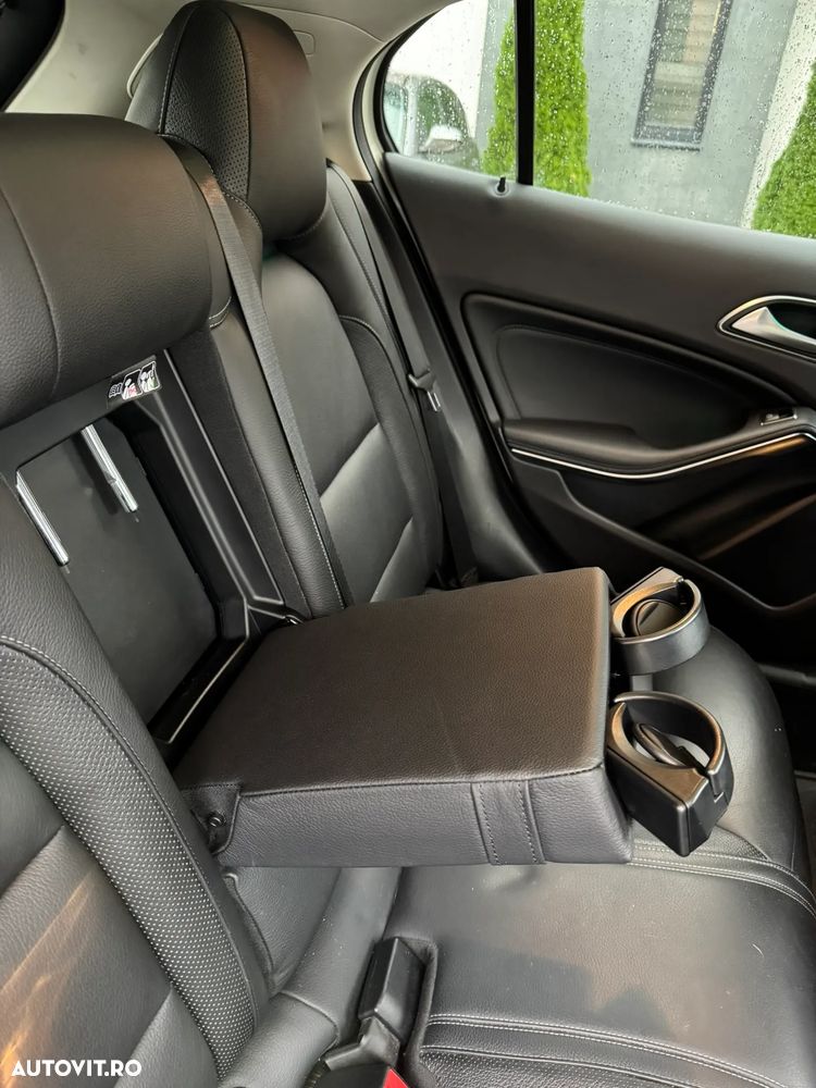 Mercedes-Benz GLA 250 4MATIC Aut. - 14