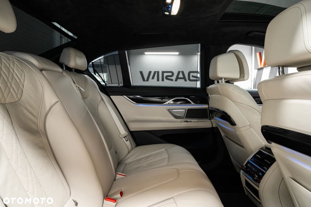 BMW Seria 7 750d xDrive sport - 35