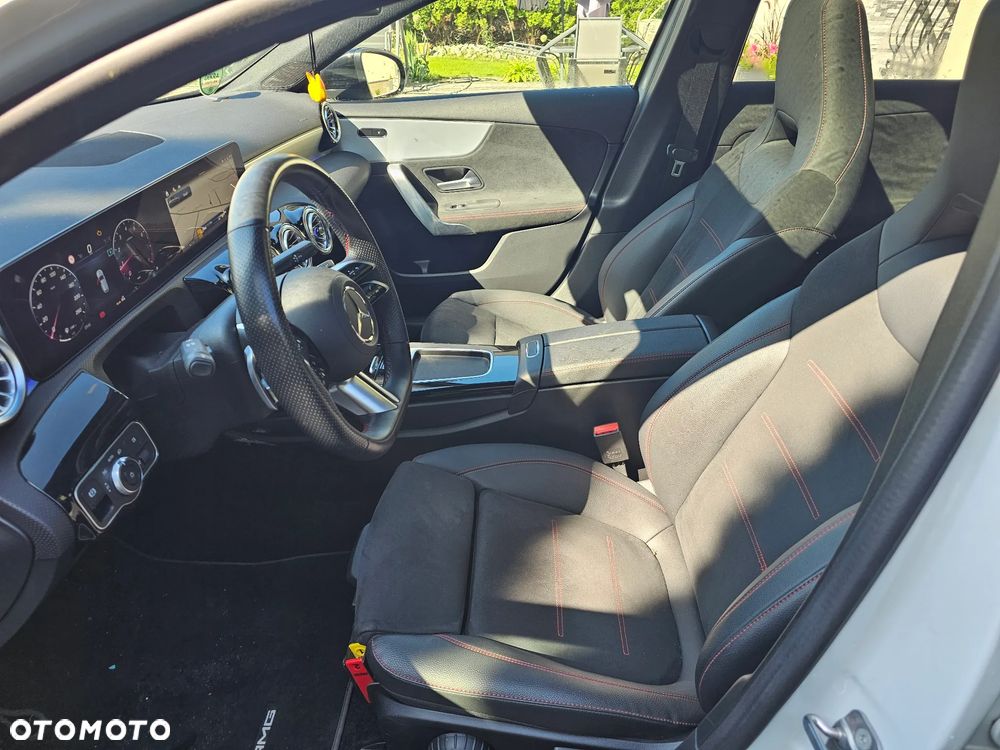 Mercedes-Benz Klasa A 200 AMG Line 7G-DCT - 9