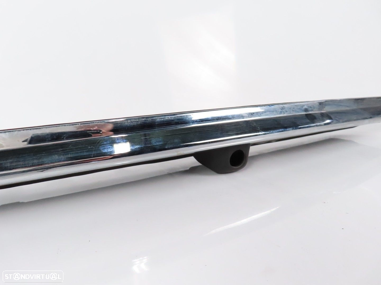 Puxador / Punho Mala Usado / Original BMW 7 (G11, G12) 51137357105 - 3
