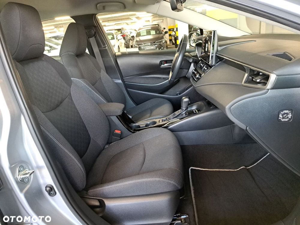 Toyota Corolla 1.8 Hybrid Comfort - 16