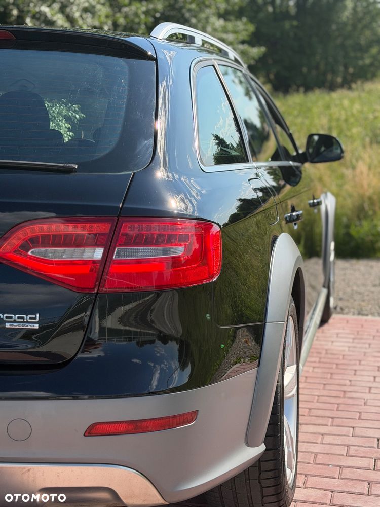 Audi A4 Allroad 2.0 TDI Quattro - 9