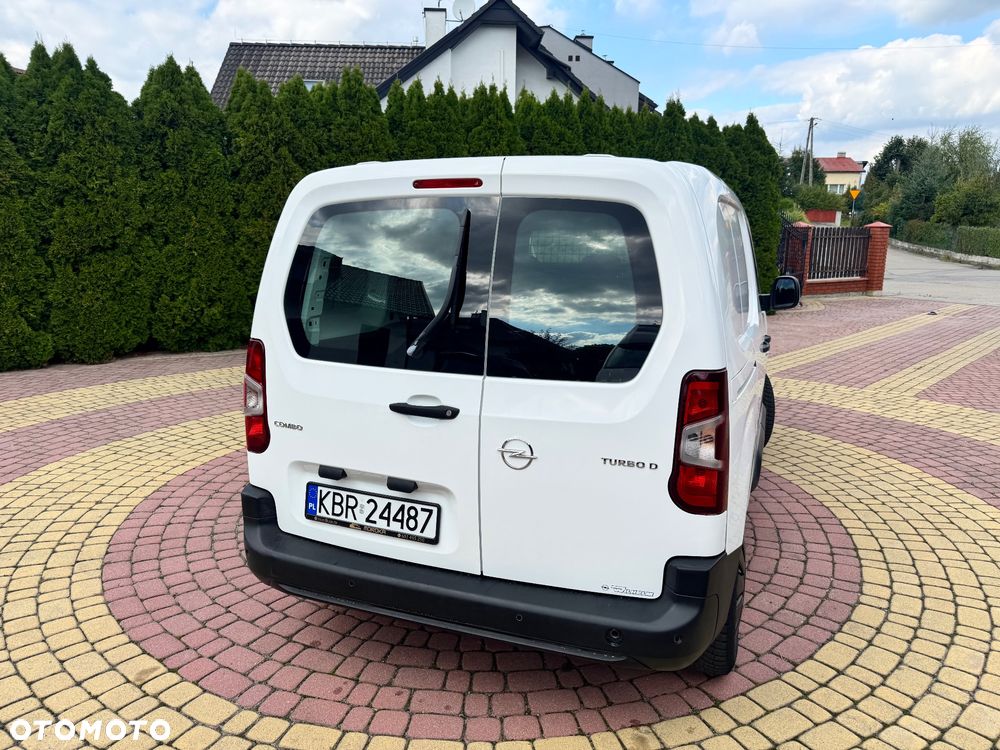 Opel Combo - 8