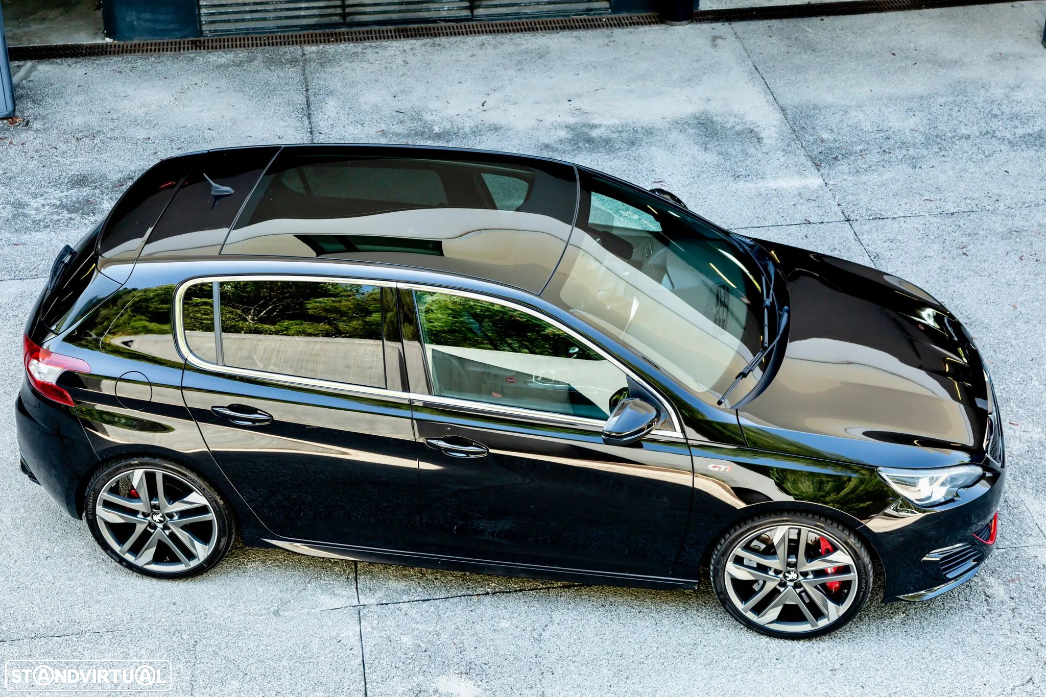Peugeot 308 1.6 e-THP GTi - 10