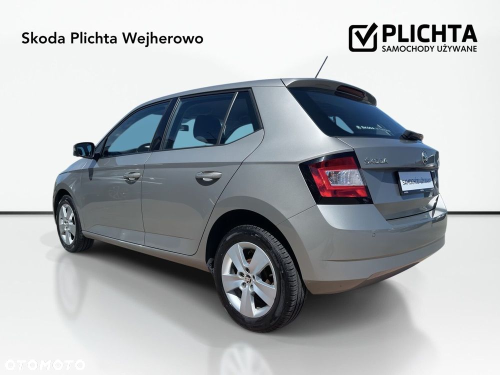 Skoda Fabia - 8