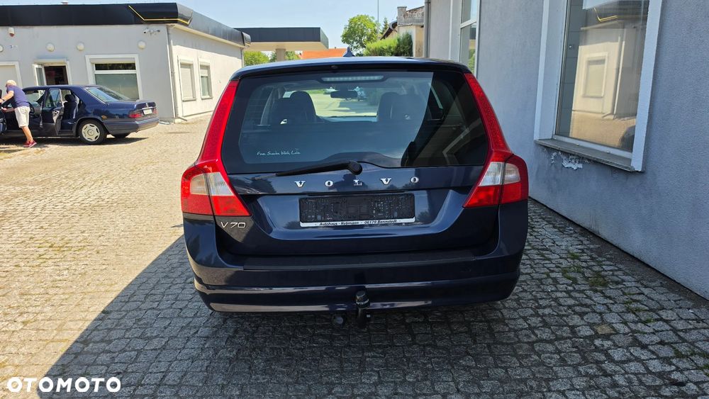 Volvo V70 2.5T Momentum - 7