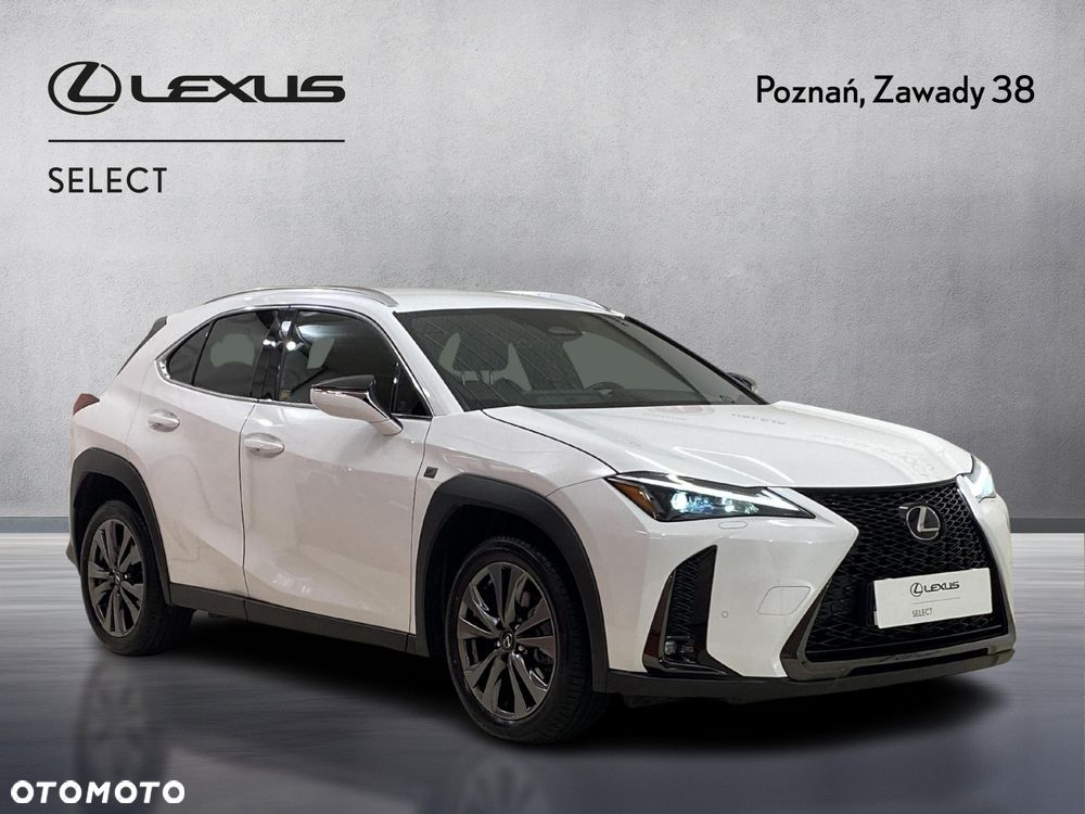 Lexus UX 300h F Sport Design - 8