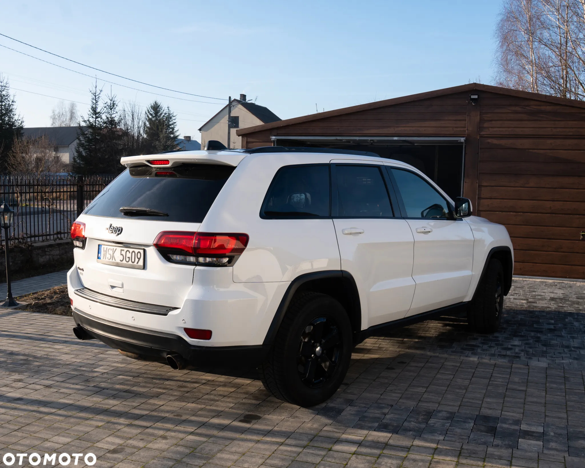 Jeep Grand Cherokee - 8