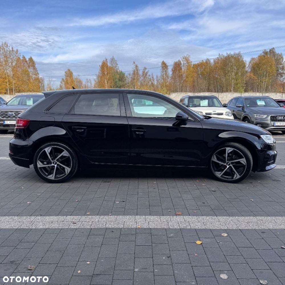 Audi A3 Sportback 2.0 TDI Ambiente S tronic - 8
