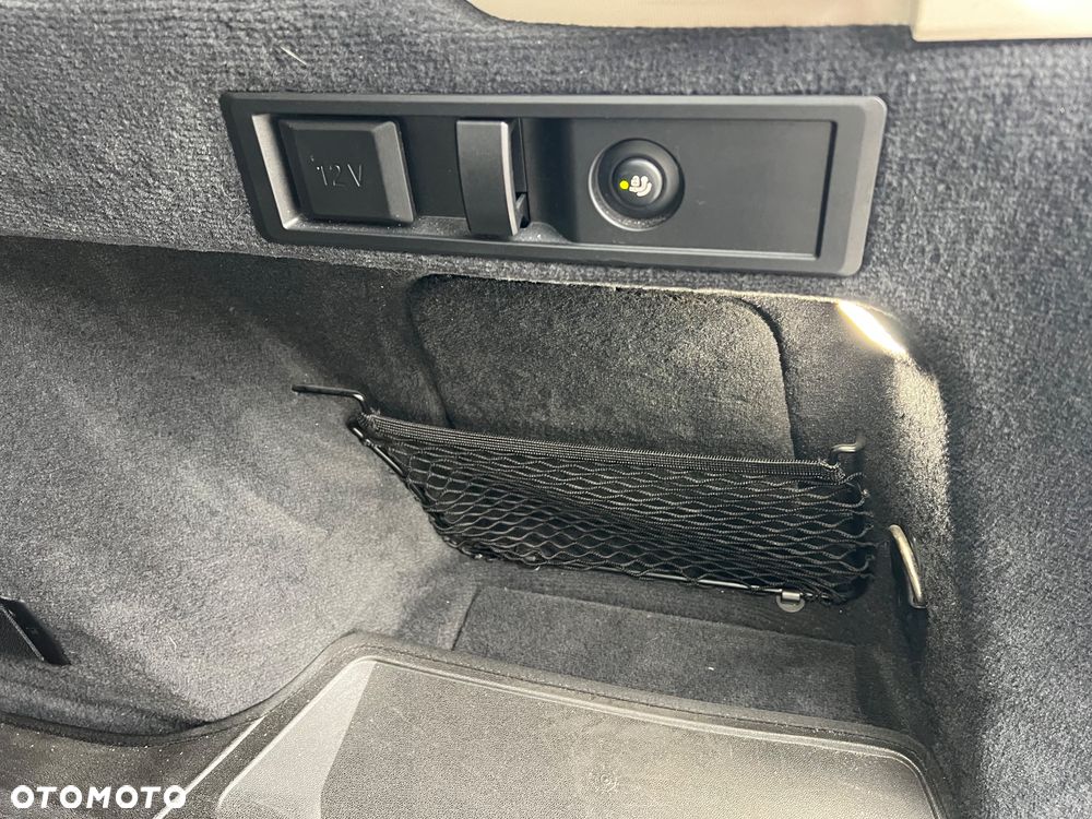 BMW Seria 3 320d Sport Line Shadow - 21