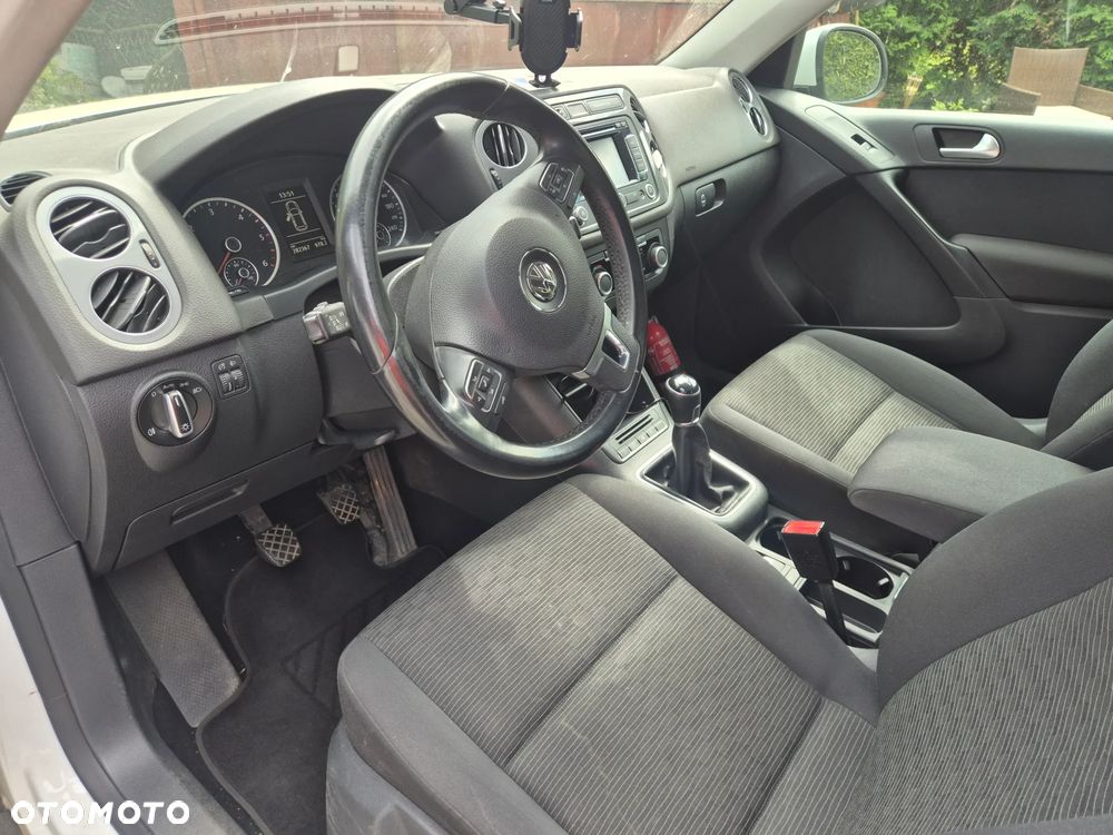 Volkswagen Tiguan 2.0 TDI SCR BlueMotion Technology Trend & Fun - 12