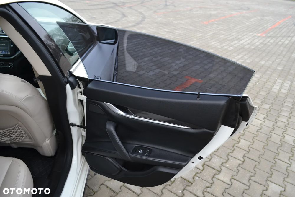 Maserati Ghibli Automatik - 25