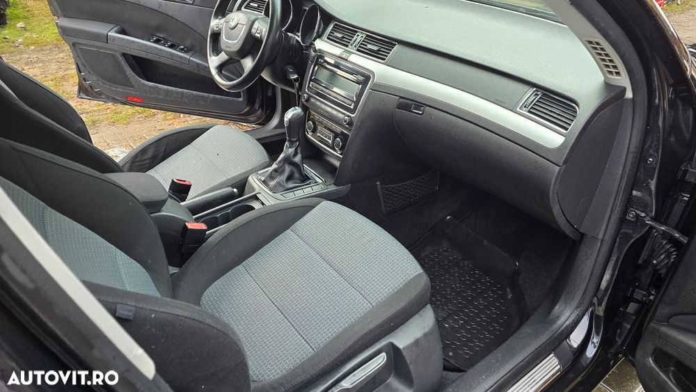 Skoda Superb 1.9 TDI Ambition - 8