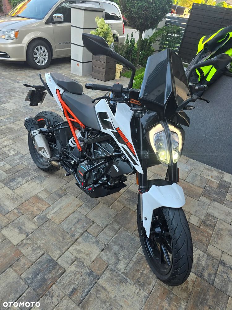 KTM Duke 125 - 13